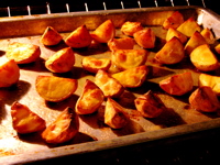 roasting potatoes (c)2006 AEC